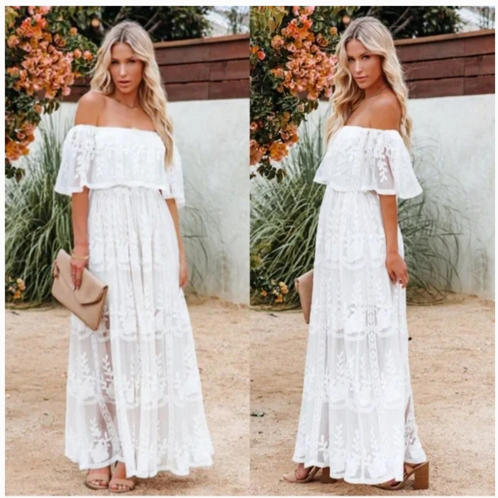 Vici (Aakaa) white maxi dress